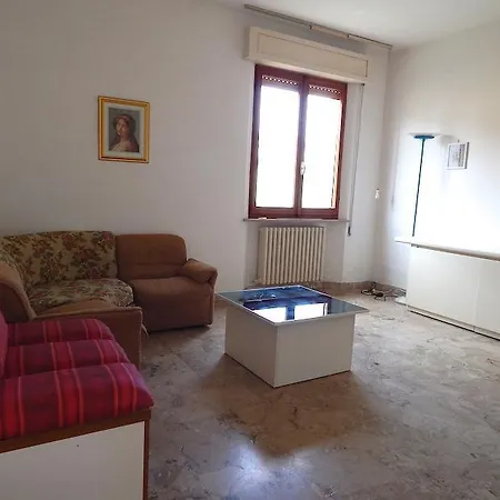 Διαμέρισμα N63 Quadrilocale Con Corte A 200 Mt Dal Mare Numana