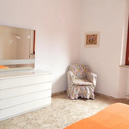 N63 Quadrilocale Con Corte A 200 Mt Dal Mare Numana